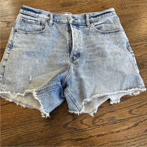 Abercrombie & Fitch curve love the dad shirt high rise size 10